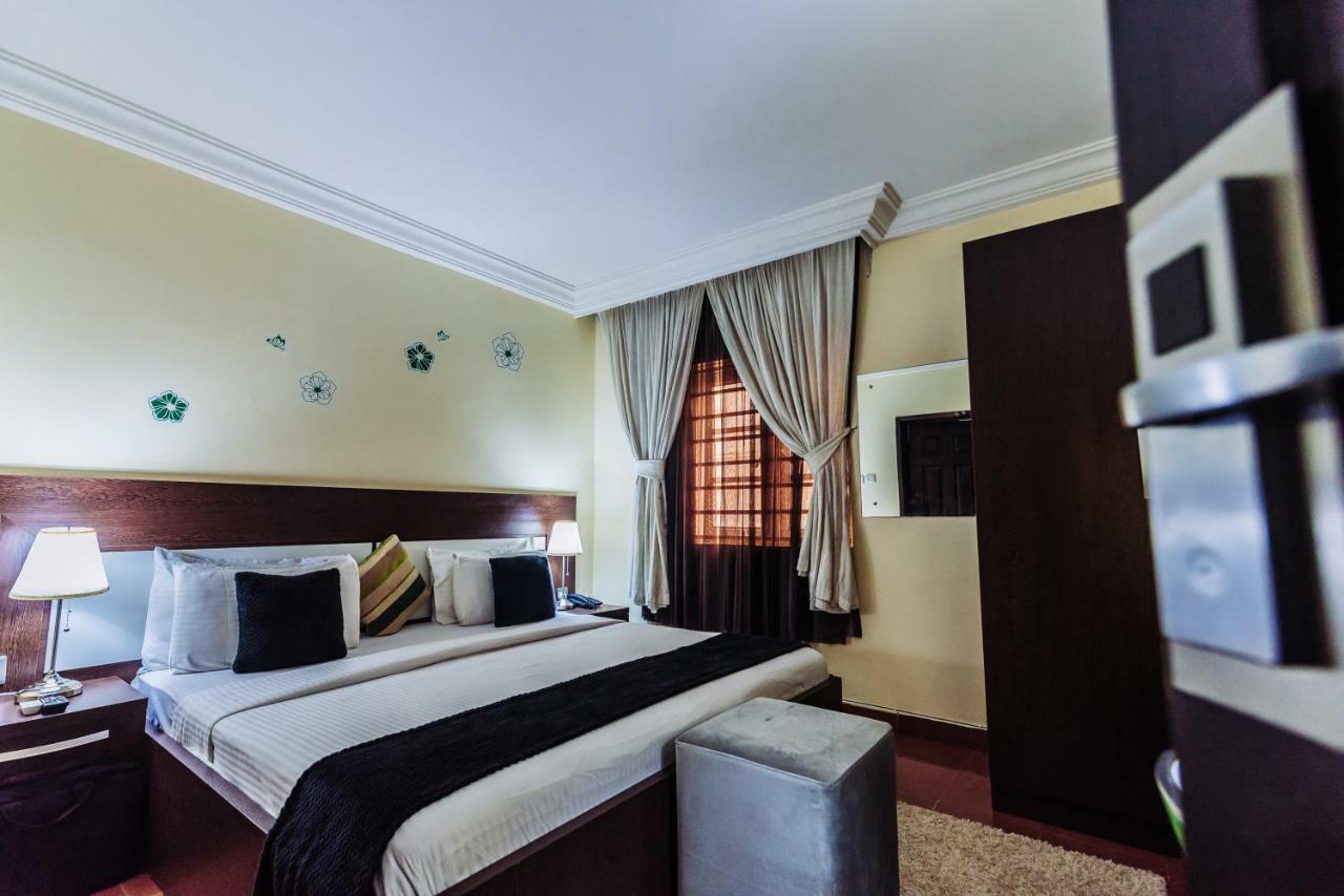 Tranquil Mews Hotel Jabi Exterior foto